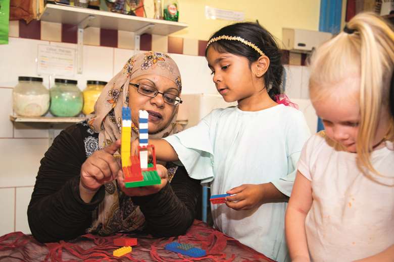 Mathematical learning can be observed in childled construction activities