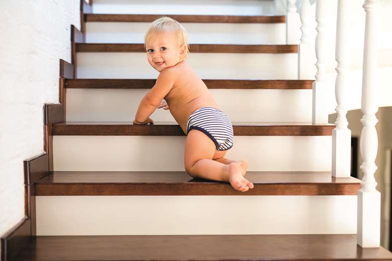 Pushing up stairs using one knee is very physically demanding as all weight needs to be propelled upwards through one small body part.