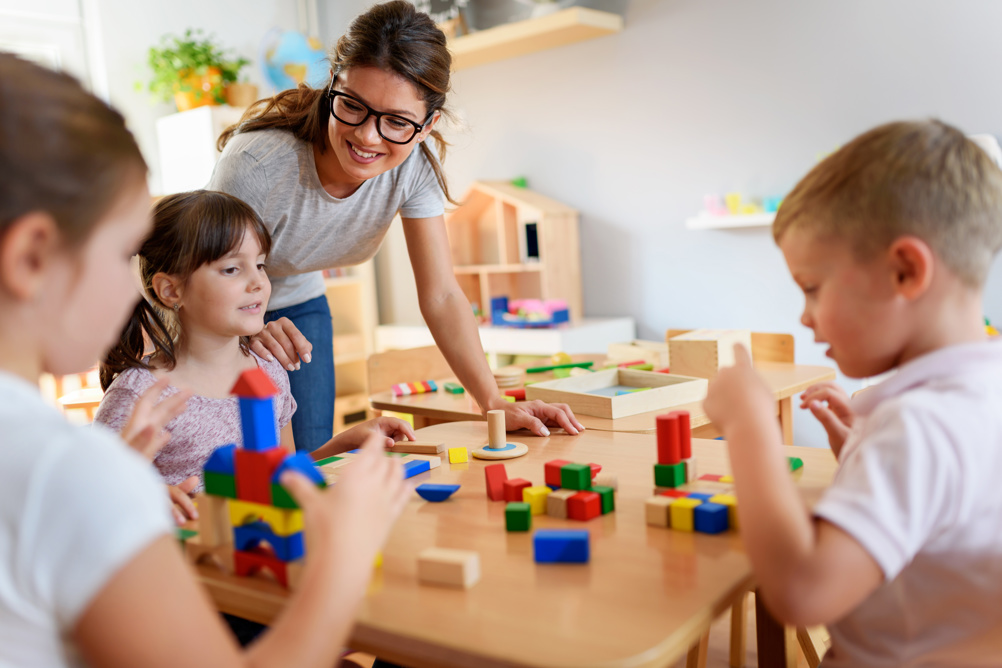 More childminders than nurseries have stayed open during the lockdown, a survey suggests