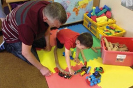 cieran-rattray-with-his-father-christifer-at-playdays-pre-school