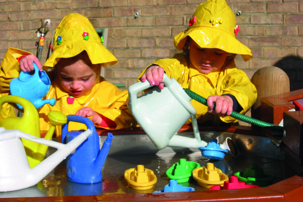 Water play – making predictions.